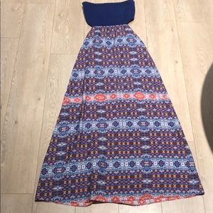 Strapless Maxi dress.